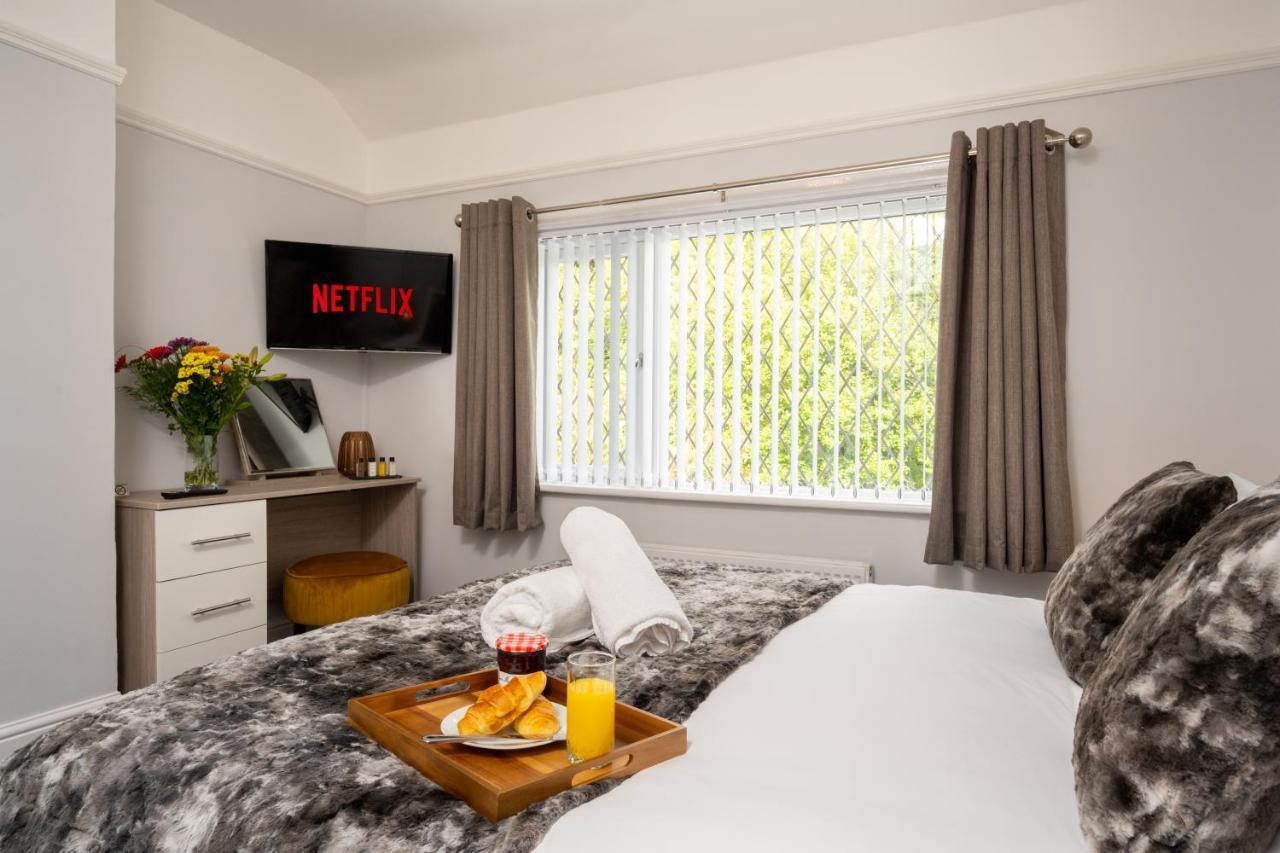 Mulberry House - Luxurious And Modern 4-Bed In Solihull Near Nec,Jlr, Airport, Resorts World, Hs2 Extérieur photo