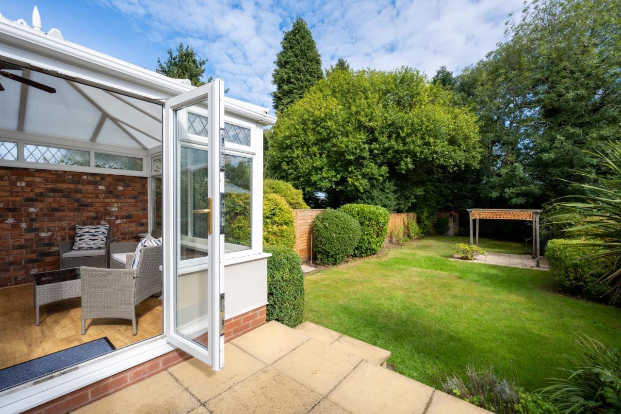 Mulberry House - Luxurious And Modern 4-Bed In Solihull Near Nec,Jlr, Airport, Resorts World, Hs2 Extérieur photo