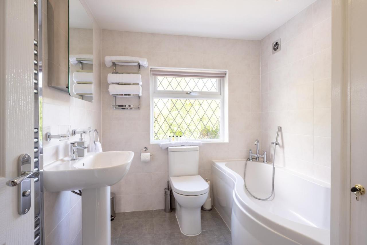 Mulberry House - Luxurious And Modern 4-Bed In Solihull Near Nec,Jlr, Airport, Resorts World, Hs2 Extérieur photo