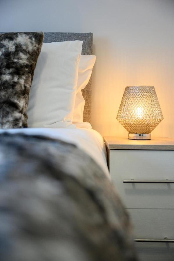 Mulberry House - Luxurious And Modern 4-Bed In Solihull Near Nec,Jlr, Airport, Resorts World, Hs2 Extérieur photo